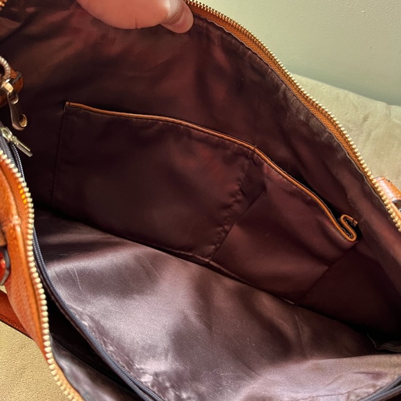 Leather tote bag by Kattee - Picture 6 of 10